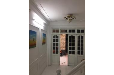 BÁN NHÀ ĐẸP ÂU CƠ - KHÔNG GIAN ĐẲNG CẤP - Ở HAY KINH DOANH ĐỀU PRO. 38M2, 5 TẦNG. GIÁ CHỈ 2,8 TỶ.